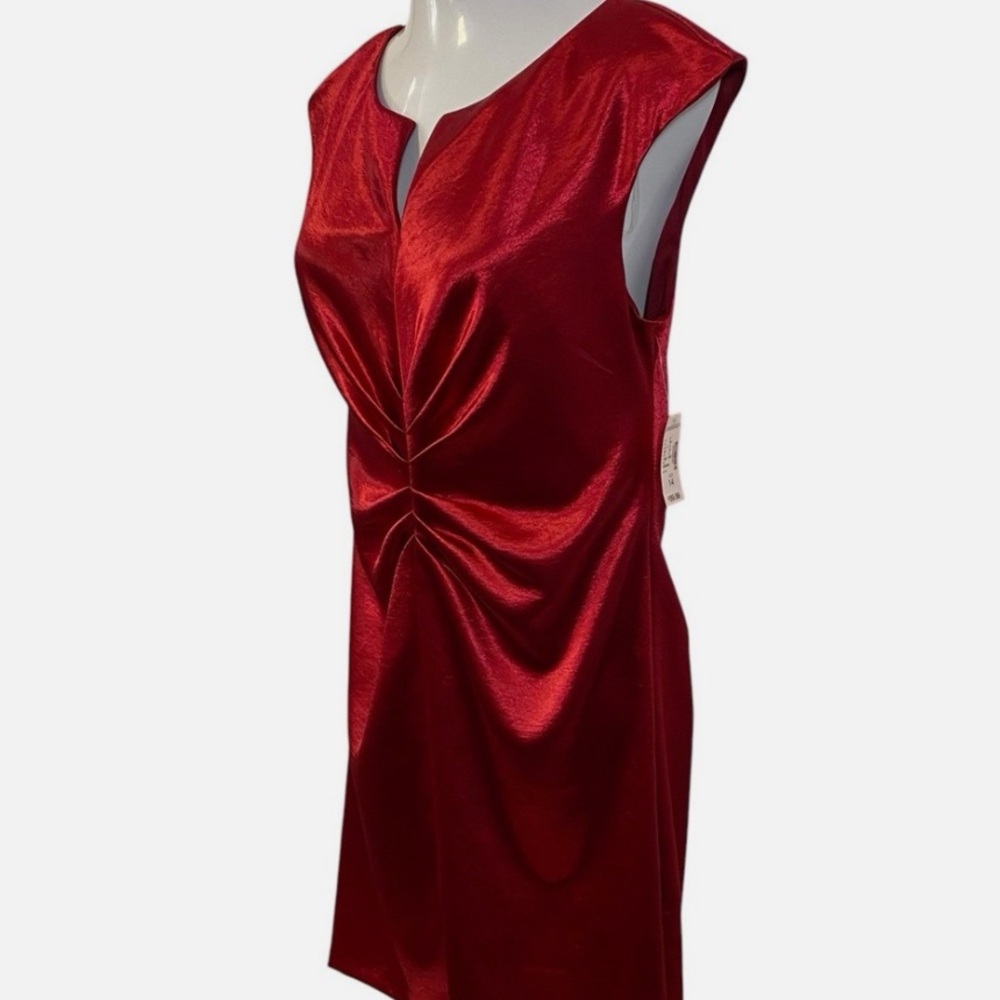 NWT Classic Red dress ♥️
